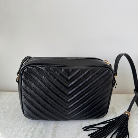 LIMITED EDITION Saint Laurent: YSL Lou Medium Bag WITH TASSEL - Picture 5 of 16